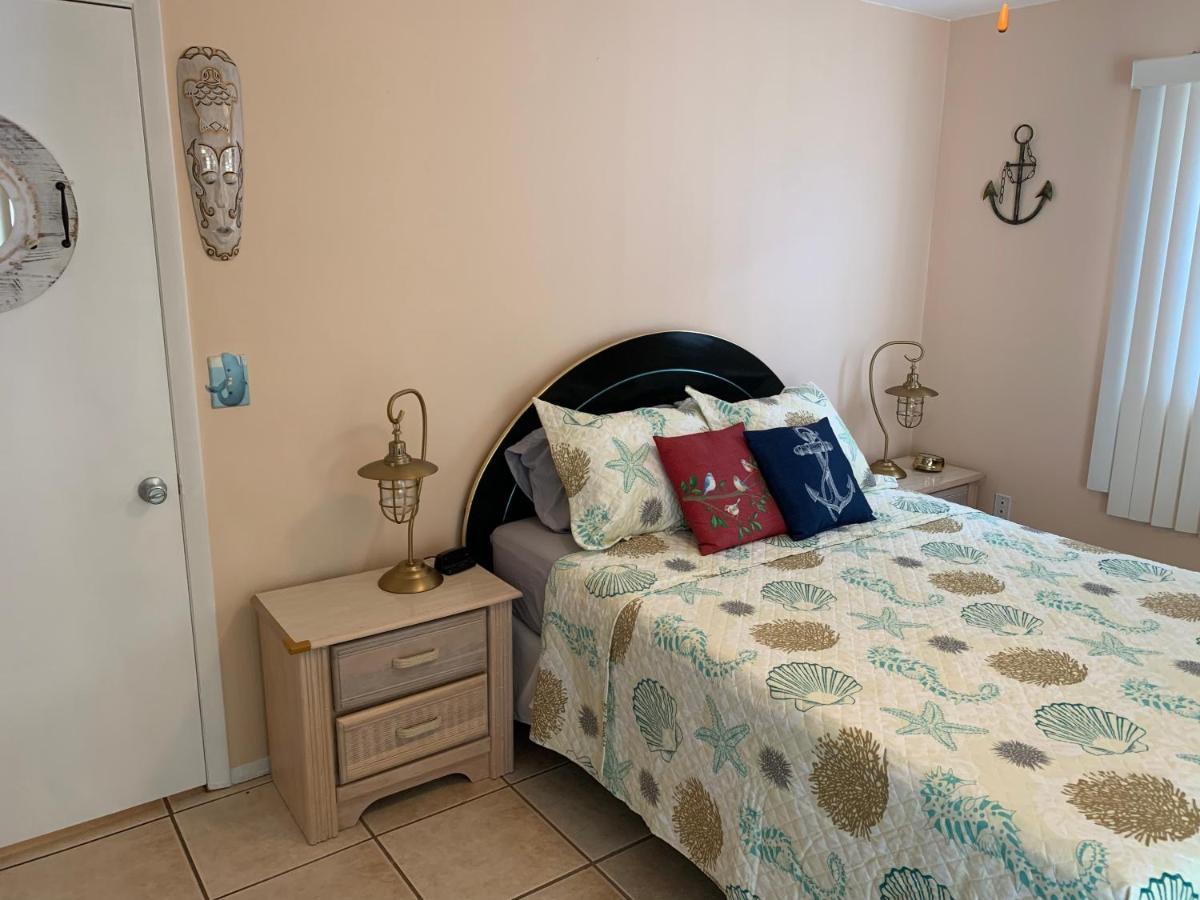 Michaels -Beachside Bungalows St. Pete Beach Zewnętrze zdjęcie