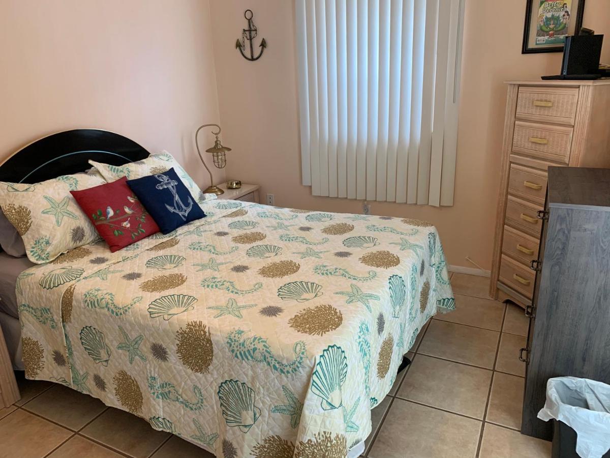 Michaels -Beachside Bungalows St. Pete Beach Zewnętrze zdjęcie
